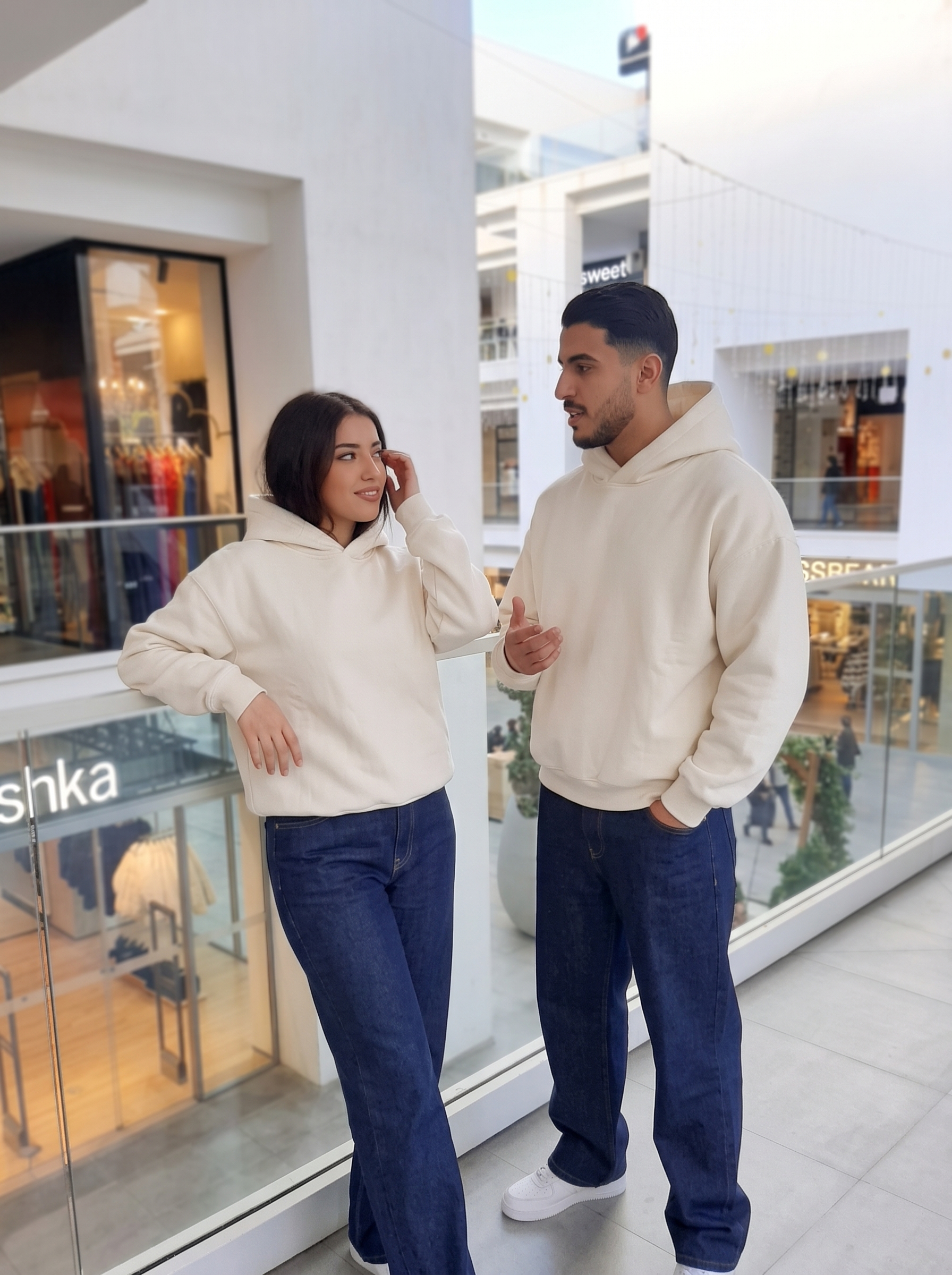 Sweat L’esmella boxy fit - الصورة 4